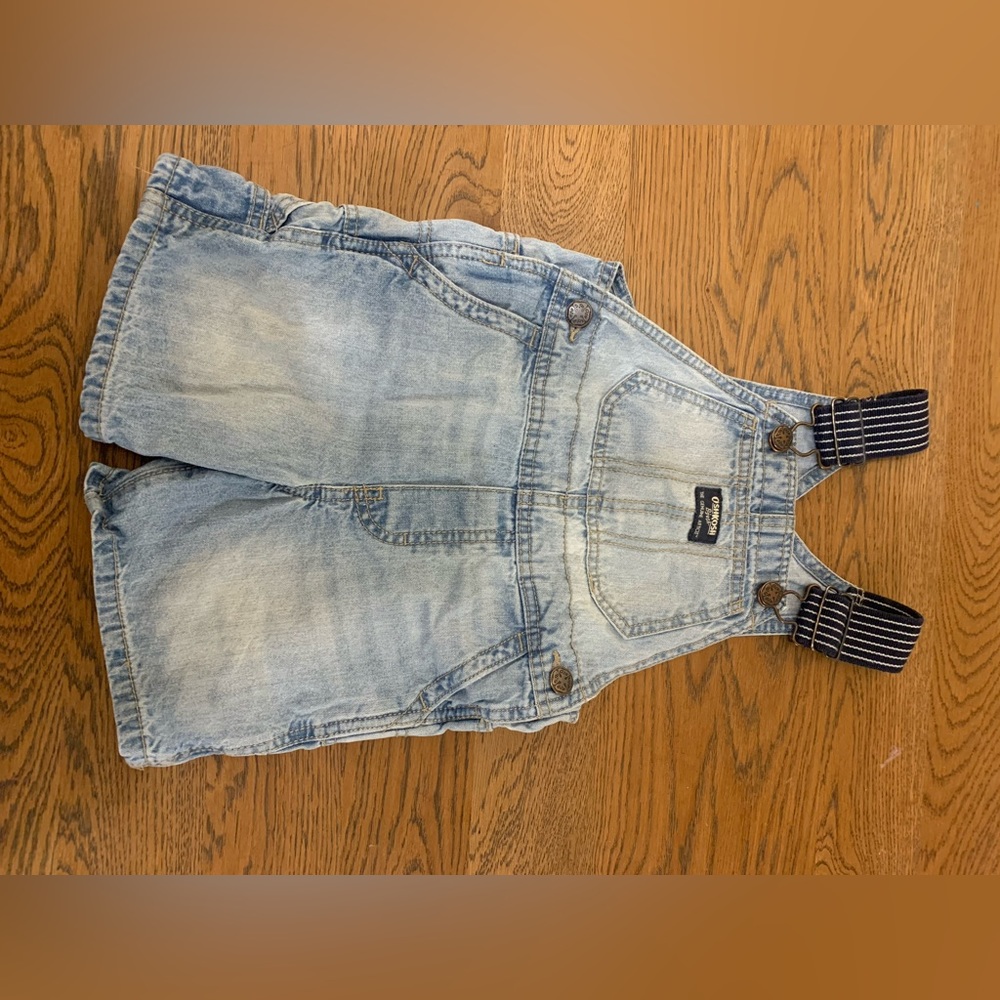 Oshkosh short overalls
